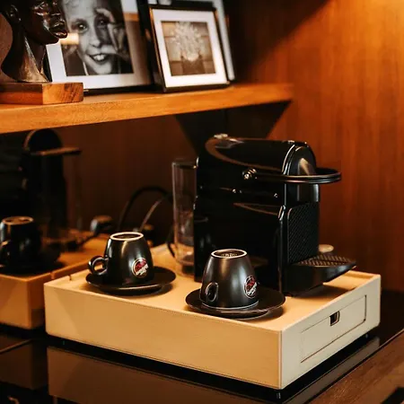 Artegianale Signature Penthouse Lägenhet *